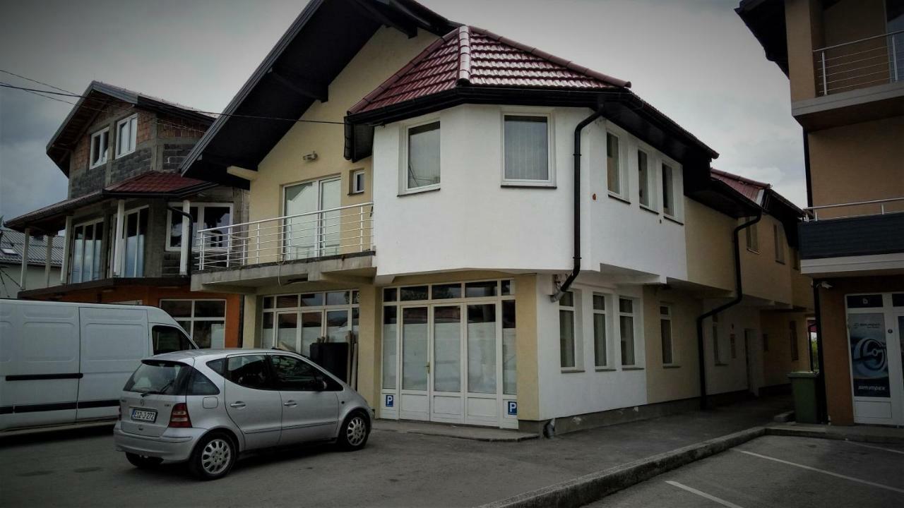 Apartments&Rooms Mido 비소코 외부 사진